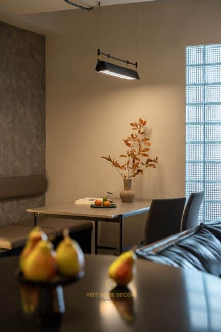 Bàn ăn được thiết kế theo phong cách tối giản Bàn ăn được thiết kế theo phong cách tối giản